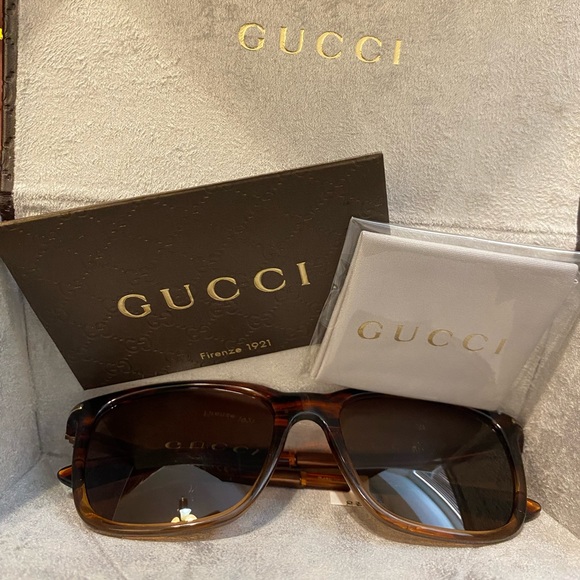 NEW! Gucci Women’s Safilo Sunglasses - Picture 12 of 12